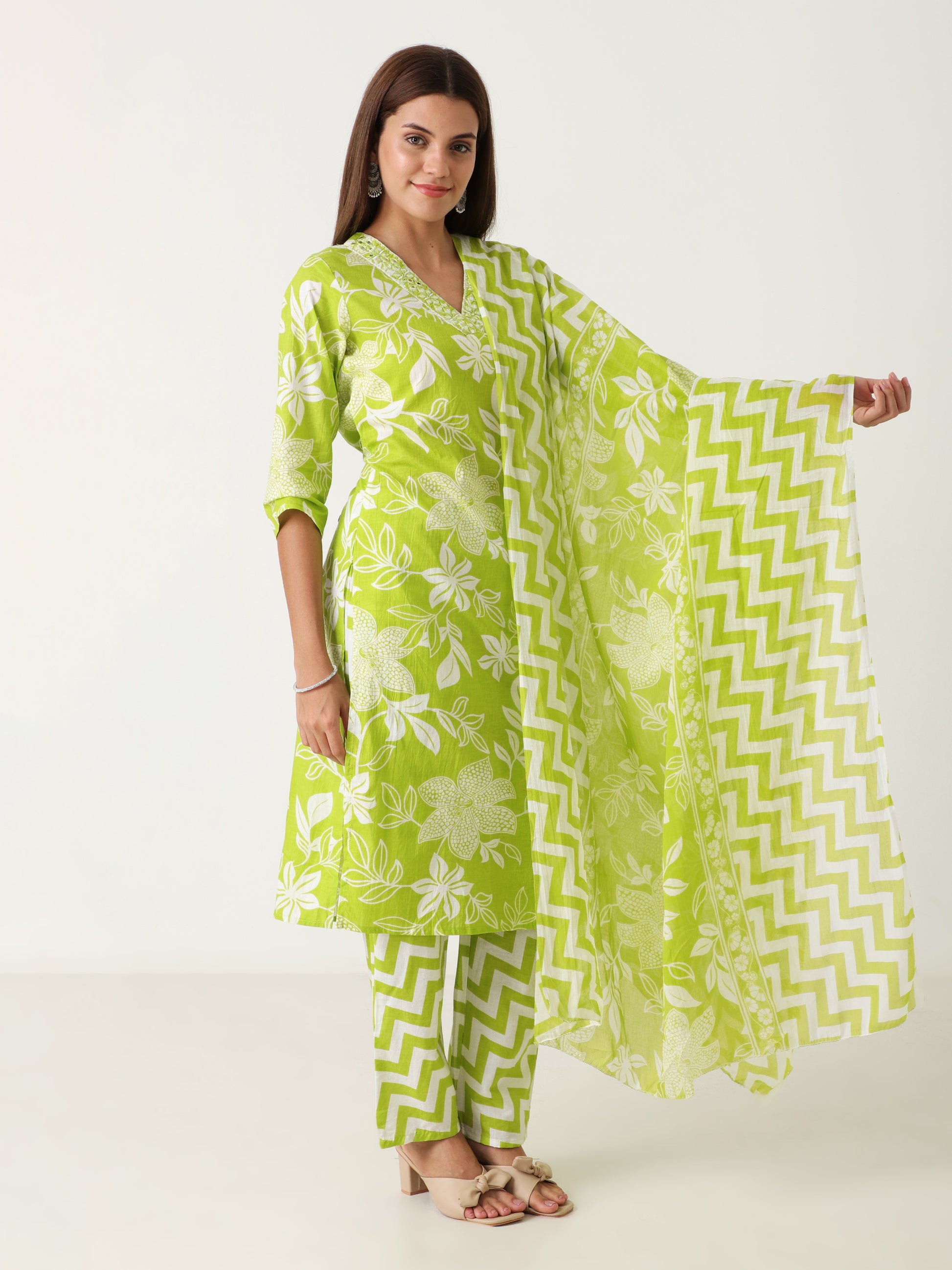 Stylish cotton kurti with dupatta  – fashion wear