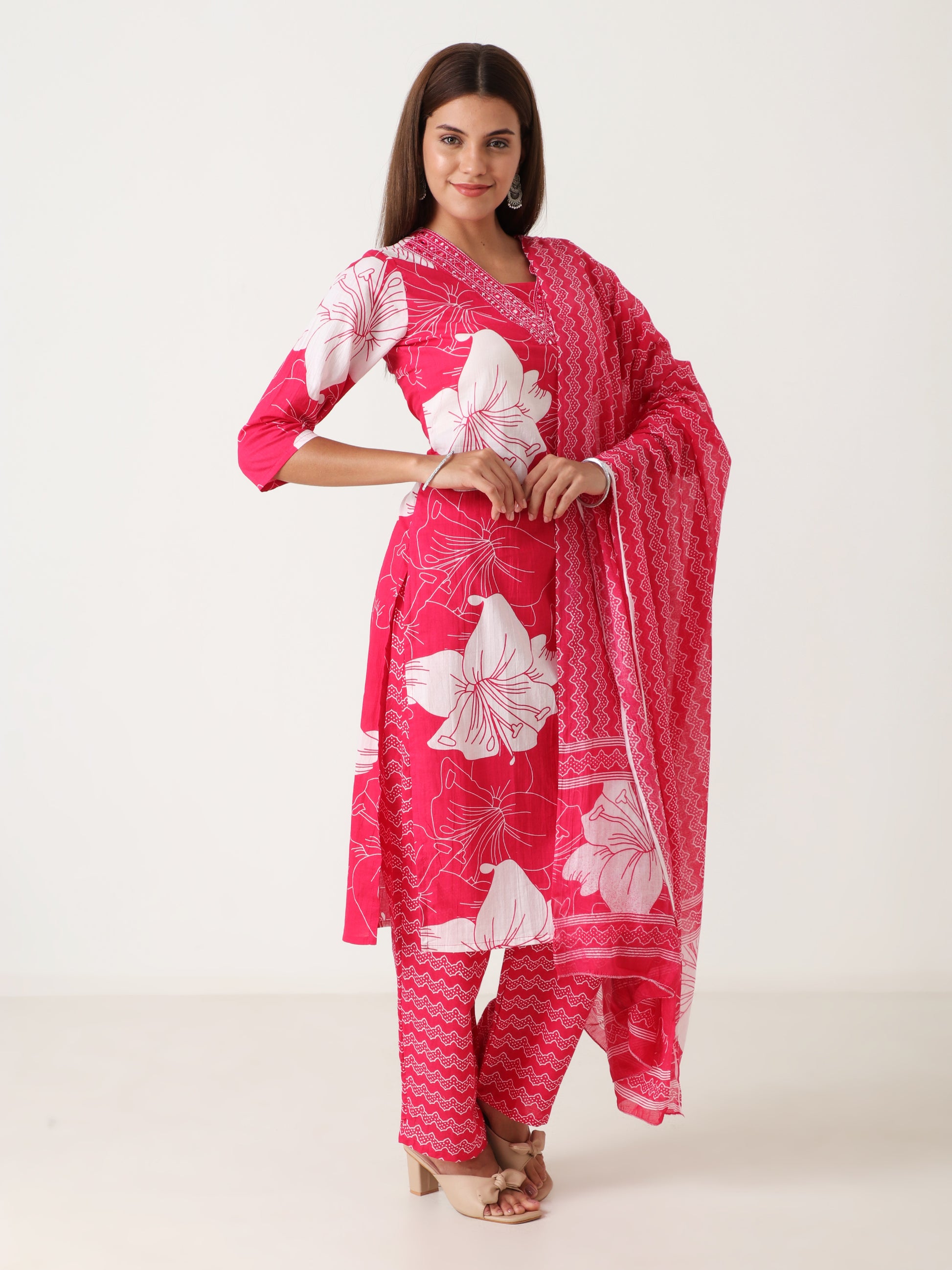 Best cotton kurti with dupatta under 999 – casual outfit