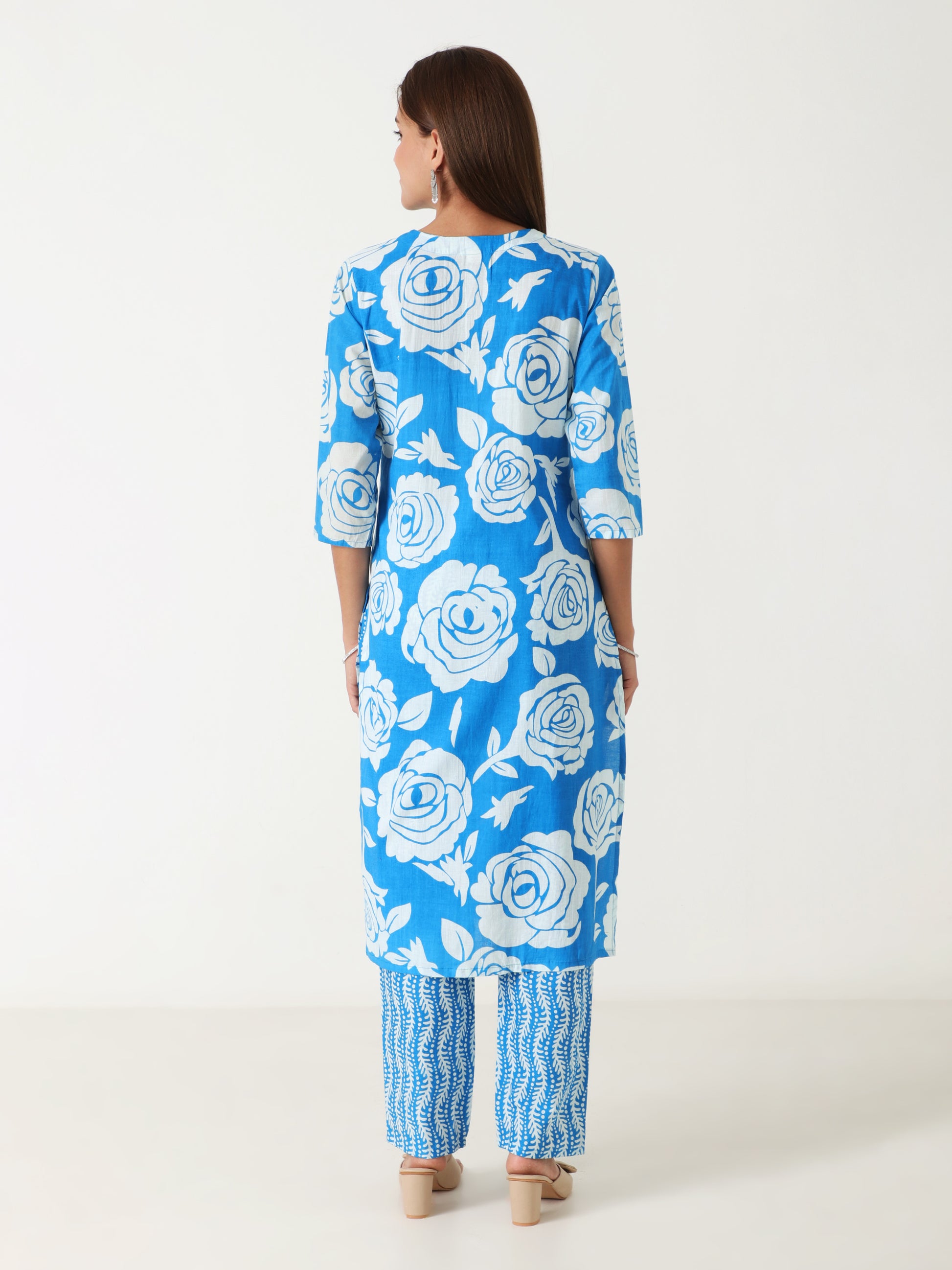 cotton printed kurti with dupatta in floral print  - trendy kurti set with dupatta for women