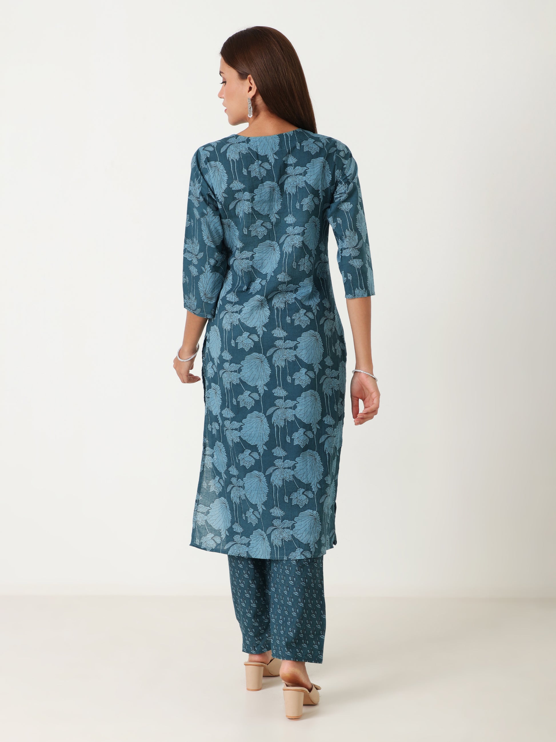 Simple cotton kurti with dupatta  – casual outfit