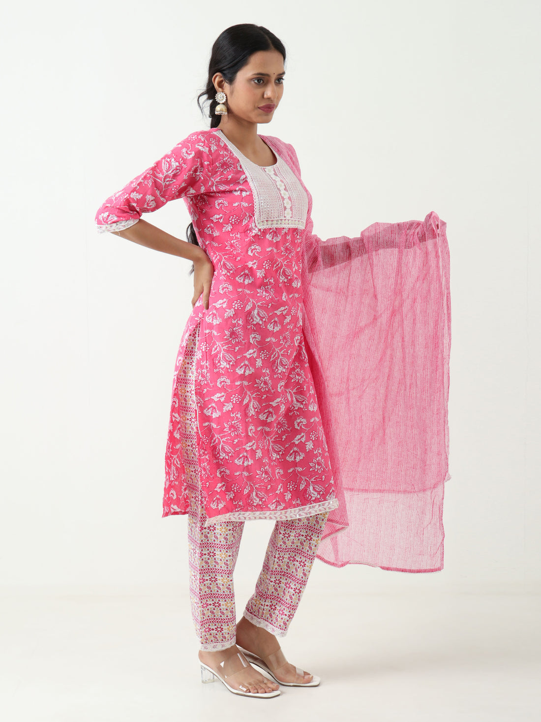 Varnnan Pink Mirage Kurti Set | Cotton Kurti For Women | Stylish Kurti Online | Varnnan