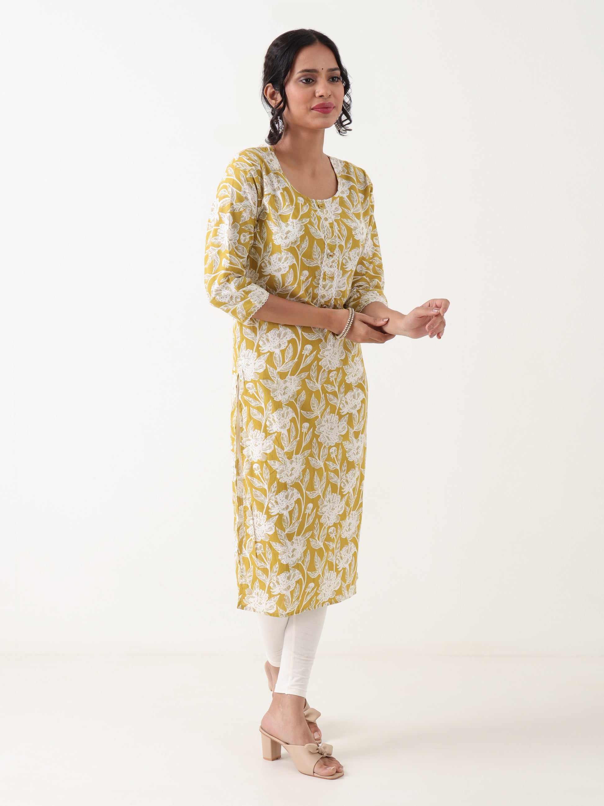 budget friendly kurti set under 300