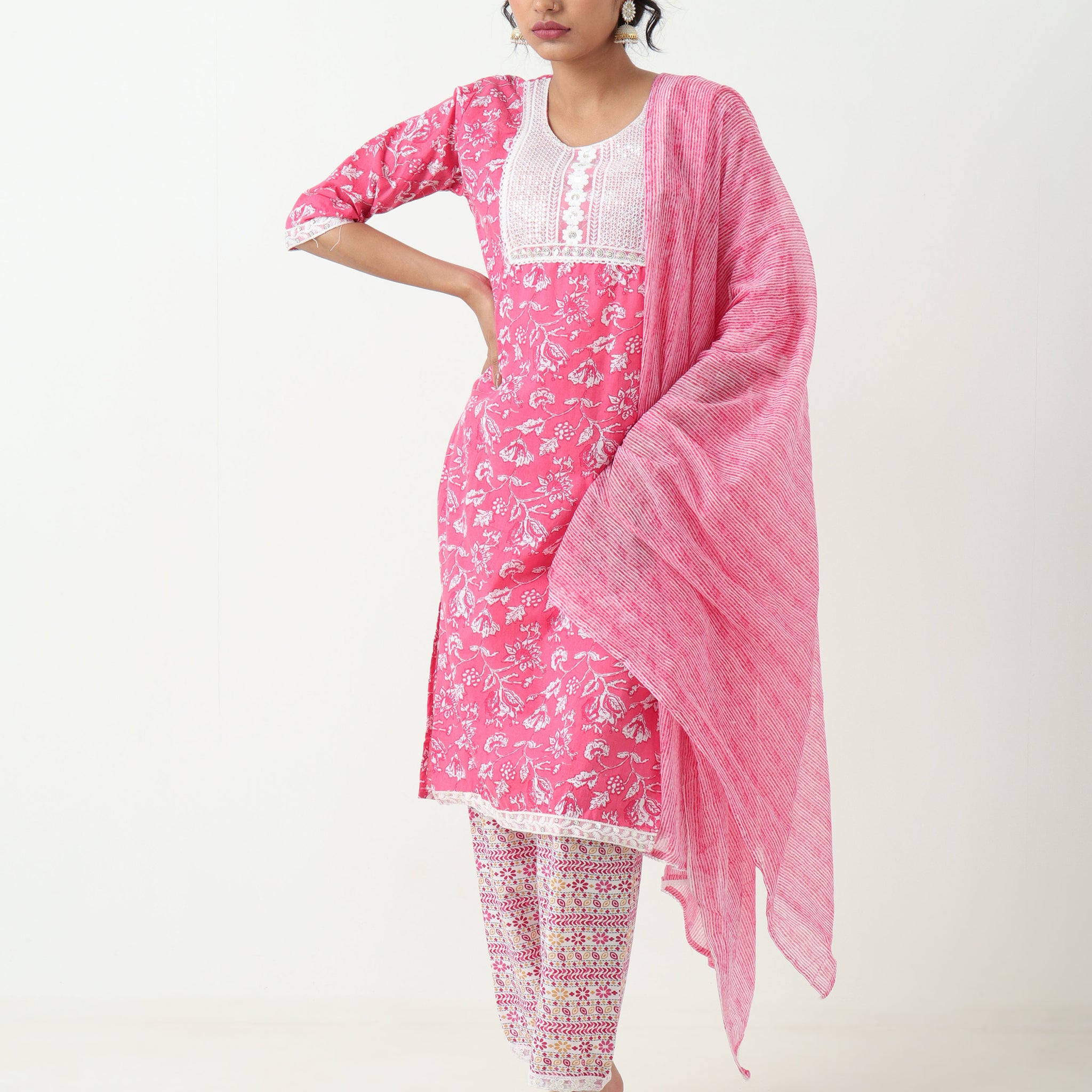 Varnnan Pink Mirage Kurti Set | Cotton Kurti For Women | Stylish Kurti Online | Varnnan