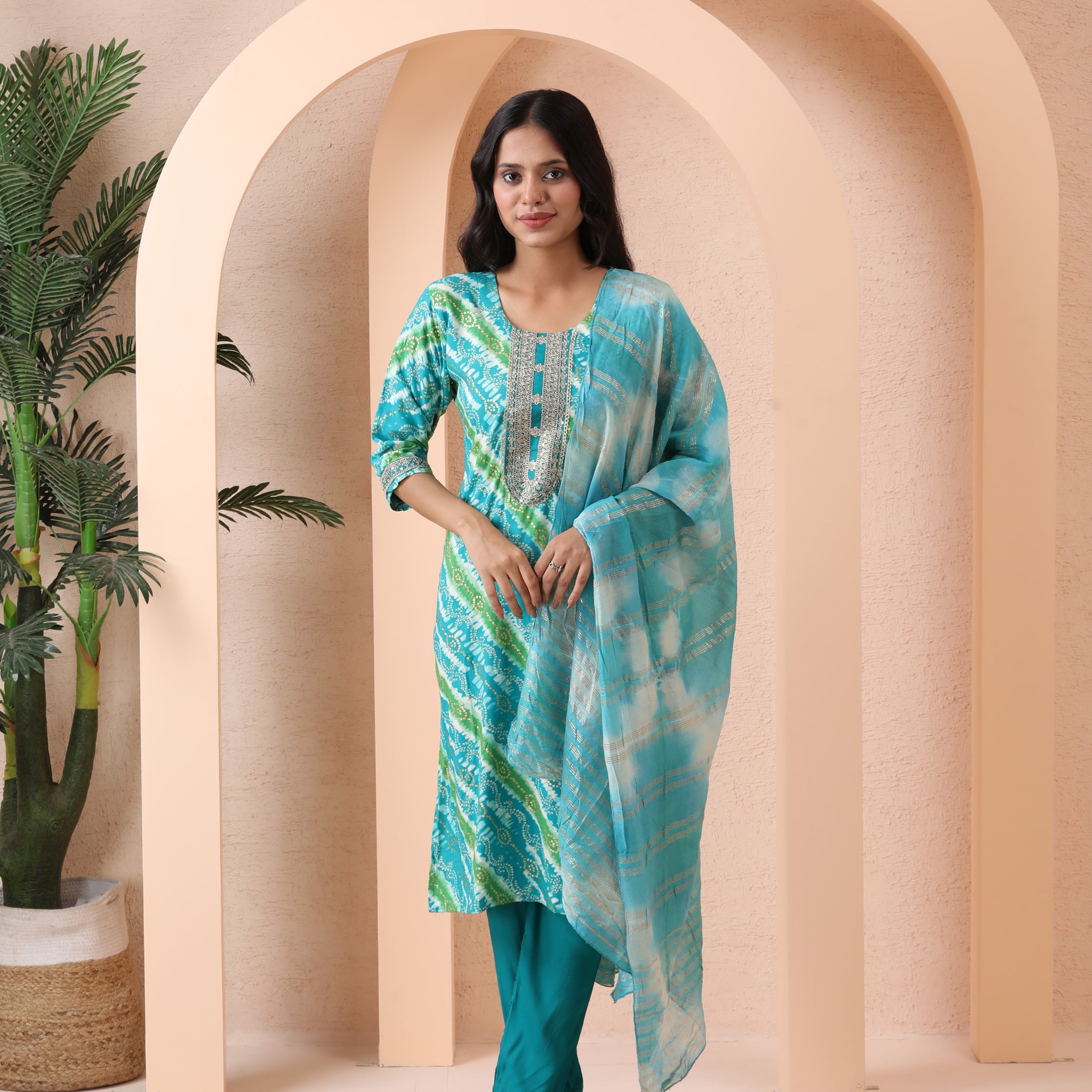 Varnnan Emerald Haze Kurti Set | Cotton Kurti For Women | Stylish Kurti Online | Varnnan